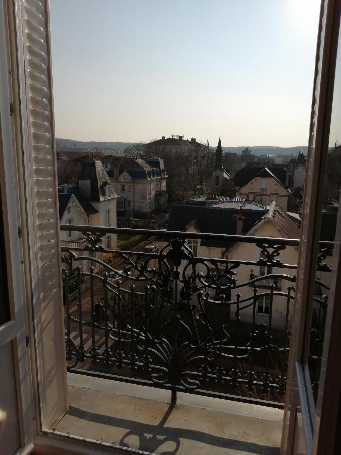 Vittel Spacieux 2 pièces Rénové - Confortable - Vue - 200 mètres Thermes Esterno foto